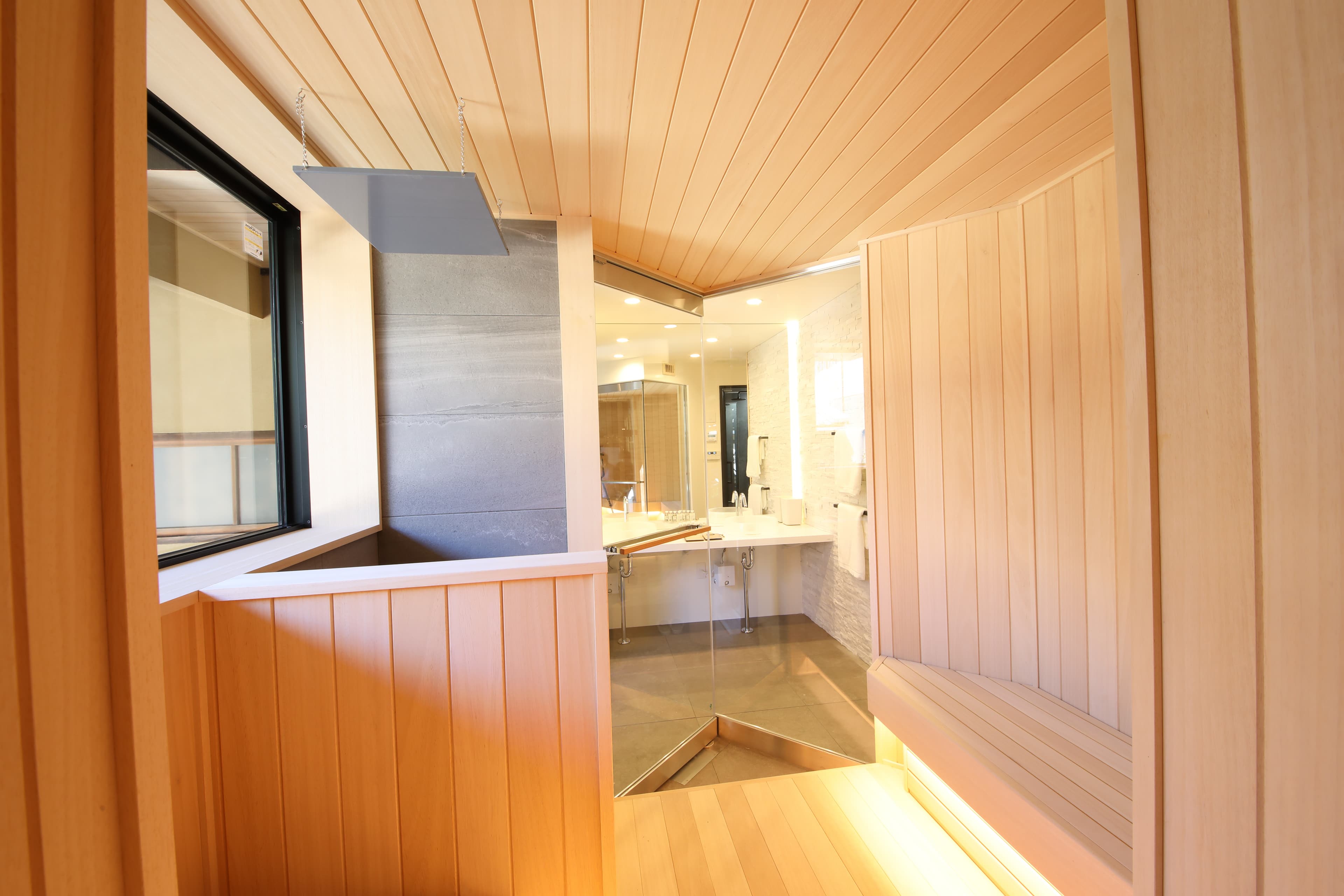 セルフロウリュを楽しめるプライベートサウナ